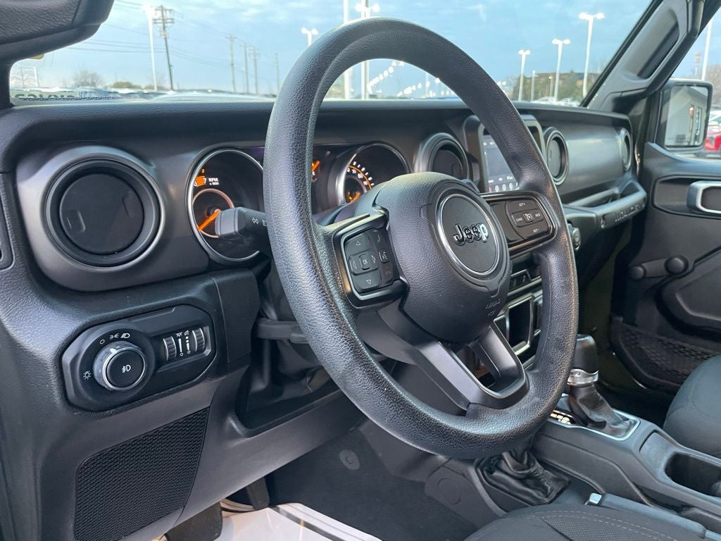 2022 Jeep Wrangler - WILLYS 4X4 / APPLE CARPLAY
