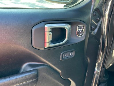 2023 Jeep Wrangler Rubicon - APPLE CARPLAY / NAVIGATION