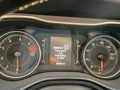 2019 Jeep Cherokee Latitude Plus - ONE OWNER / KEYLESS ENTRY