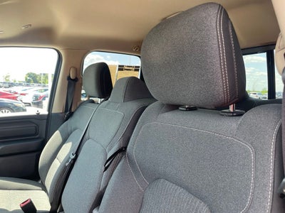2019 RAM 1500 Tradesman - IT'S GOT A HEMI / TOWING PACKAGE