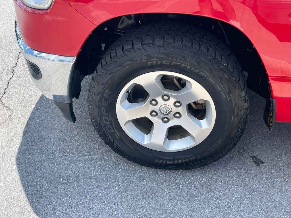 2019 RAM 1500 Tradesman - IT'S GOT A HEMI / TOWING PACKAGE
