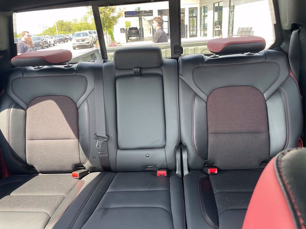 2026 RAM 1500 Rebel - POWER TAILGATE / POWER MIRRORS