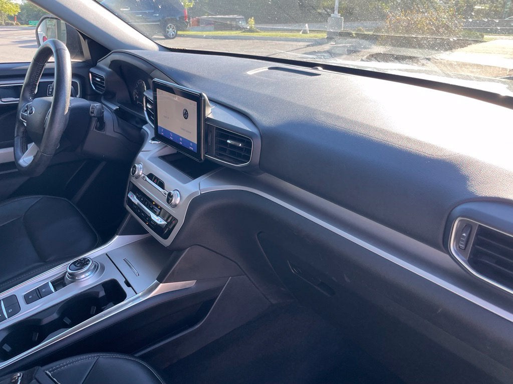 2022 Ford Explorer XLT - POWER LIFTGATE / TOW PKG