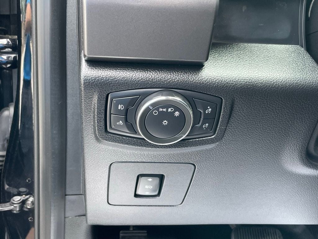 2017 Ford F-150 XLT - REMOTE START / FX4 OFF ROAD PKG