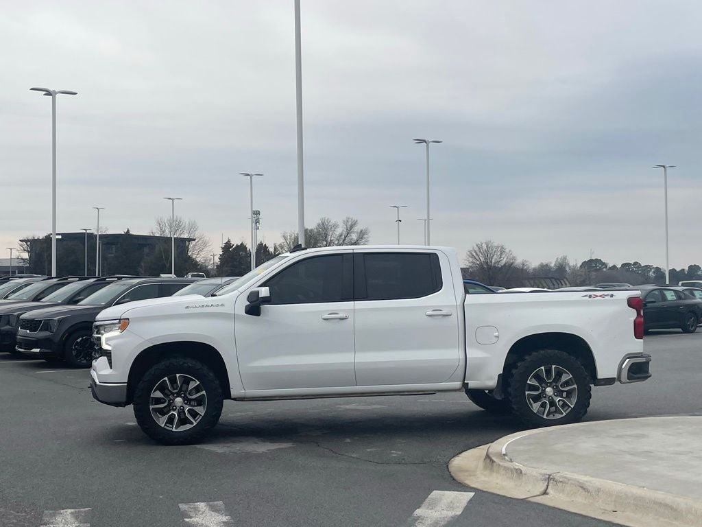 2024 Chevrolet Silverado 1500 LT LT1