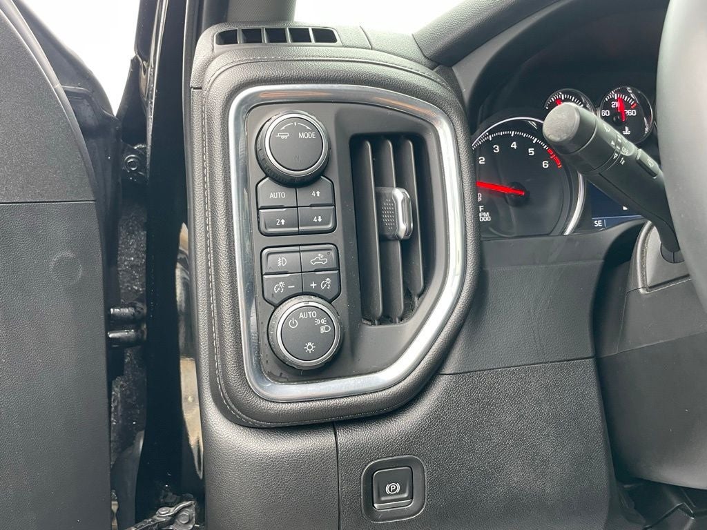 2021 Chevrolet Silverado 1500 RST - Z71 OFF-ROAD PKG / LEATHER PACKAGE