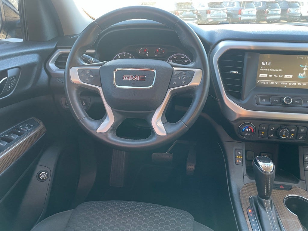 2017 GMC Acadia SLE-2 - KEYLESS ENTRY / HEATED SEATS