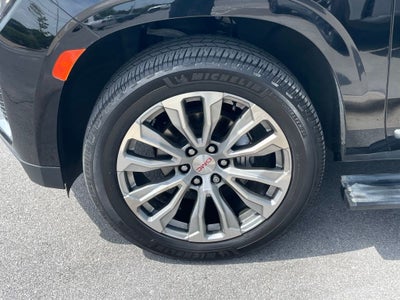 2021 GMC Yukon Denali - ONE OWNER / PANORAMIC SUNROOF