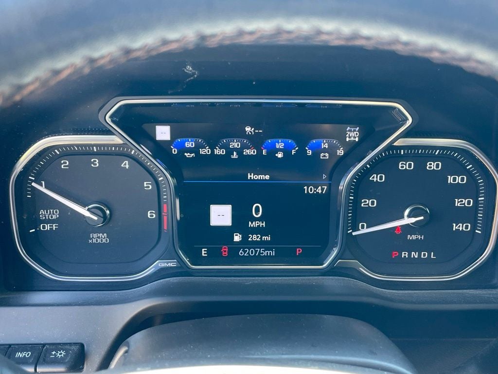 2021 GMC Sierra 1500 AT4 - TONNEAU COVER / HD SURROUND VISION