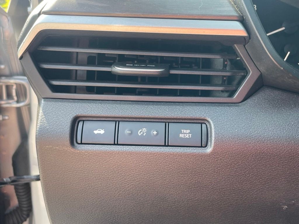 2024 Nissan Altima 2.5 SV - BLIND SPOT ASSIST / APPLE CARPLAY