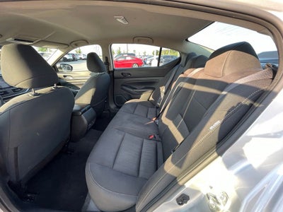 2024 Nissan Altima 2.5 SV - BLIND SPOT ASSIST / APPLE CARPLAY