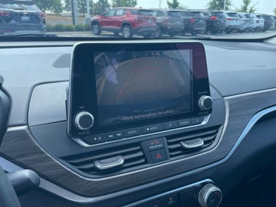 2025 Nissan Altima 2.5 SV - 39 MPG / REMOTE START