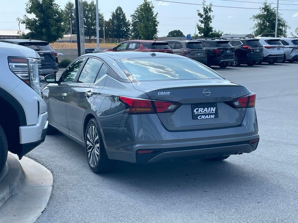2025 Nissan Altima 2.5 SV - 39 MPG / REMOTE START