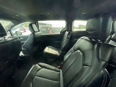 2025 Chrysler Pacifica Select - POWER LIFTGATE / APPLE CARPLAY