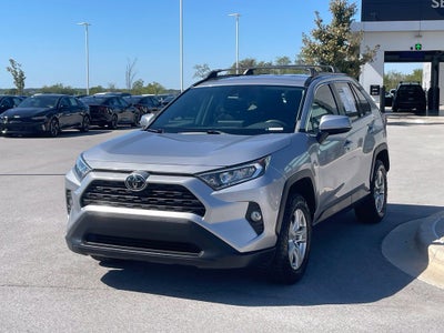 2021 Toyota RAV4 XLE - APPLE CARPLAY / AWD