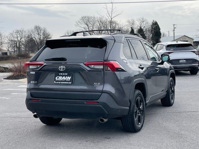 2022 Toyota RAV4 XLE - MOONROOF / RADAR CRUISE