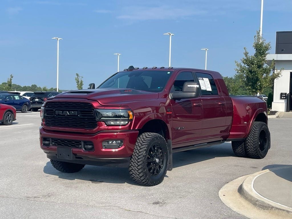 2023 RAM 3500 Limited - POWER SUNROOF / AIR SUSPENSION