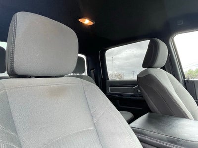 2023 RAM 2500 Big Horn - 6.7 CUMMINS / POWER TELESCOPING MIRRORS