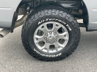 2024 RAM 2500 Laramie - REMOTE TAILGATE RELEASE / BLIND SPOT MONITOR