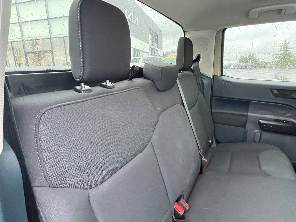 2025 Ford Maverick XL - AWD / 30 MPG