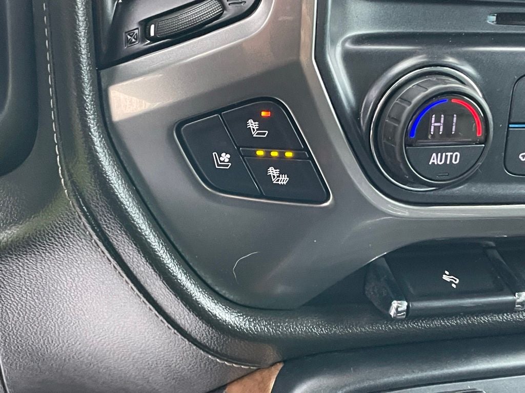 2018 Chevrolet Silverado 1500 LTZ 1LZ - ONE OWNER / CLEAN CARFAX