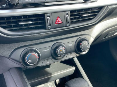 2024 Kia Forte LXS - KIA CERTIFIED / APPLE CARPLAY