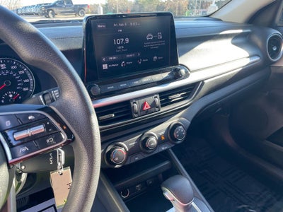 2024 Kia Forte LXS - KIA CERTIFIED / 8 INCH TOUCHSCREEN