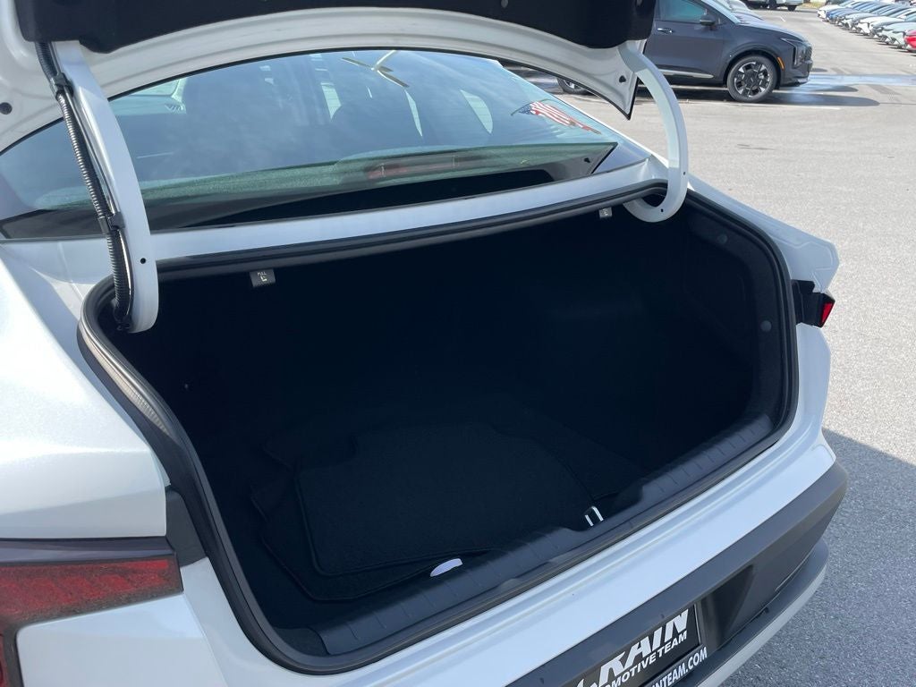 2025 Kia K4 LXS - KIA CERTIFIED / BLIND SPOT MONITOR