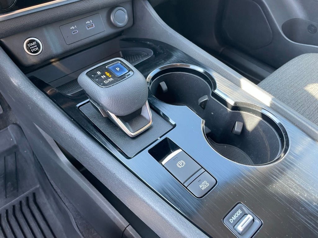 2021 Nissan Rogue S - 35 MPG / APPLE CARPLAY