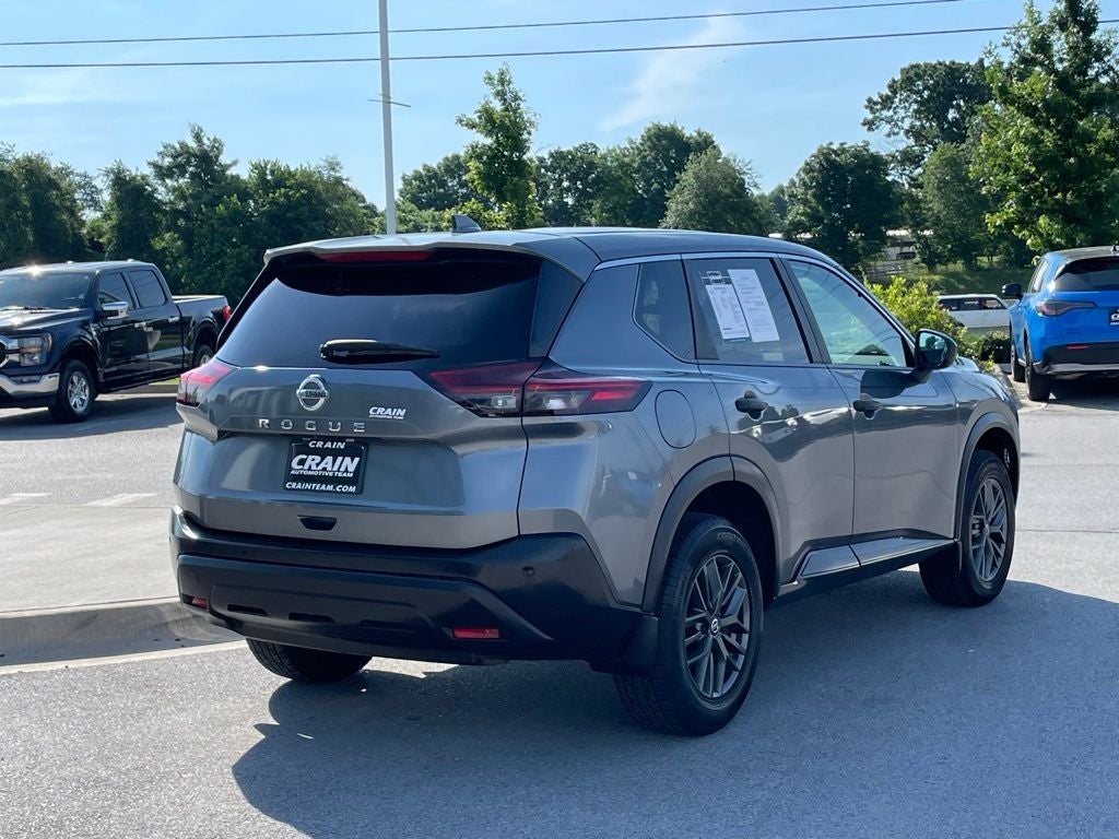 2021 Nissan Rogue S - 35 MPG / APPLE CARPLAY