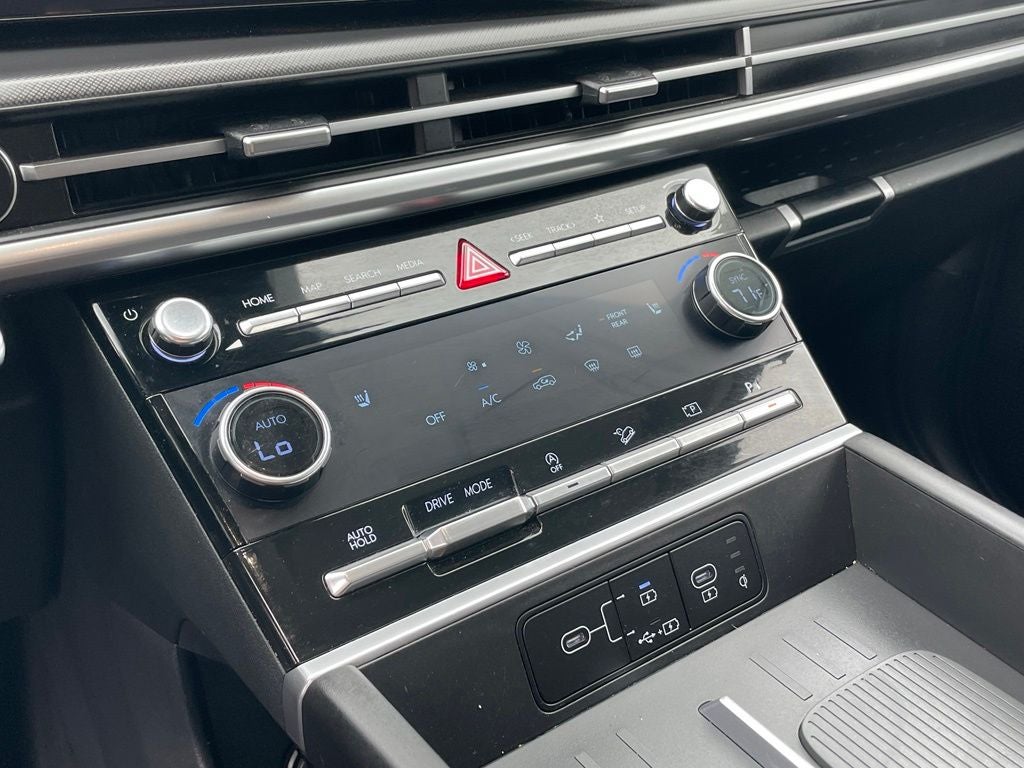 2025 Hyundai SANTA FE SEL - WIRELESS CARPLAY / HANDS FREE LIFTGATE