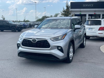 2024 Toyota Highlander LE - 3RD ROW / POWER LIFTGATE