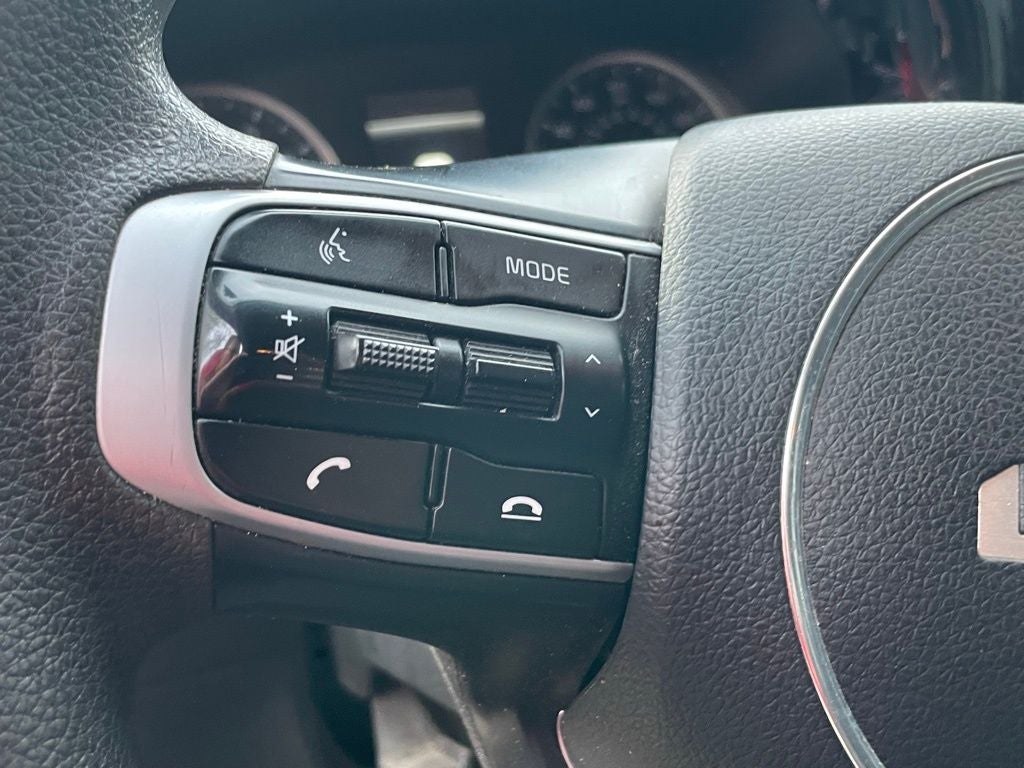 2023 Kia K5 LXS - PUSH BUTTON START / APPLE CARPLAY