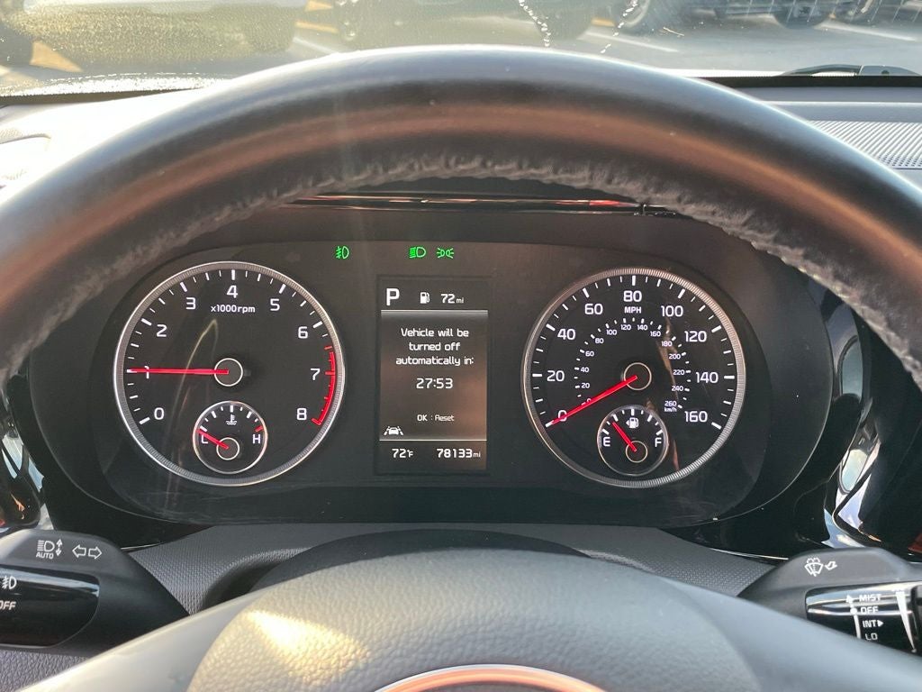 2023 Kia K5 GT-Line - PANORAMIC SUNROOF / RED INTERIOR