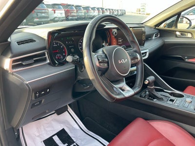 2023 Kia K5 GT-Line - PANORAMIC SUNROOF / RED INTERIOR