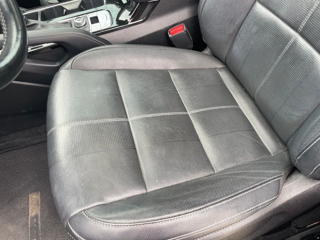 2021 Kia Telluride EX - CAPTAINS CHAIRS / TOWING PACKAGE
