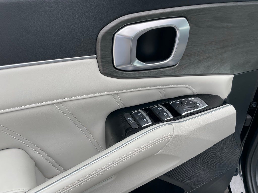 2025 Kia Sorento X-Line SX - KIA CERTIFIED / PANORAMIC ROOF