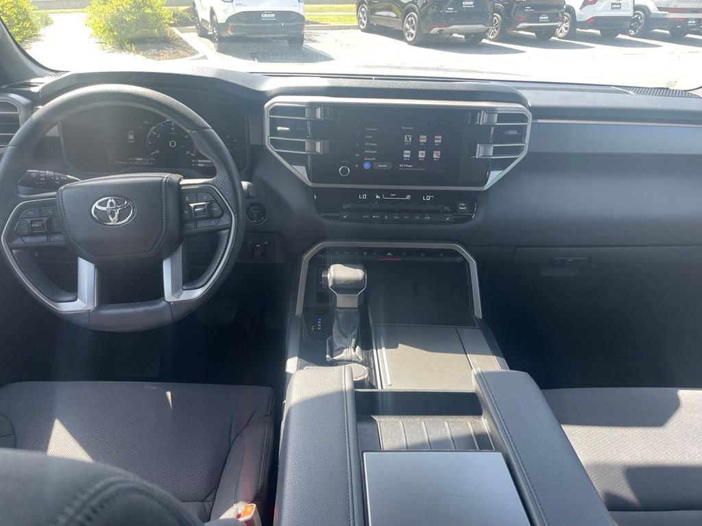 2025 Toyota Sequoia SR5 - POWER MOONROOF / VENTILATED SEATS