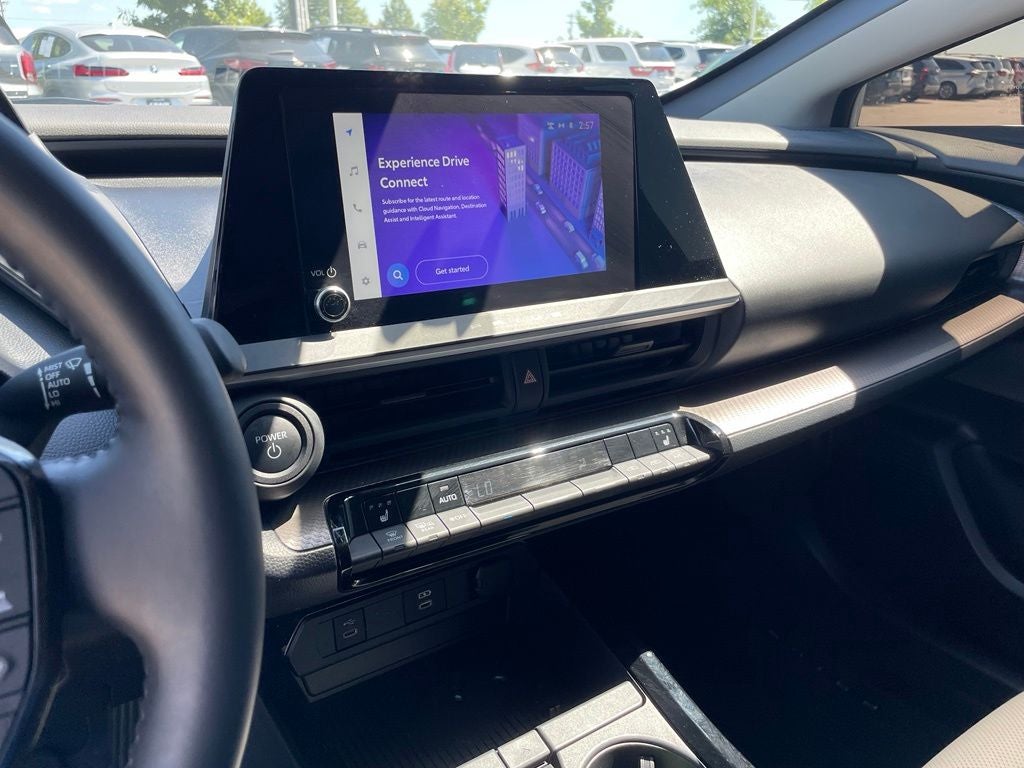 2024 Toyota Prius XLE - 52 MPG / RAIN SENSING WIPERS