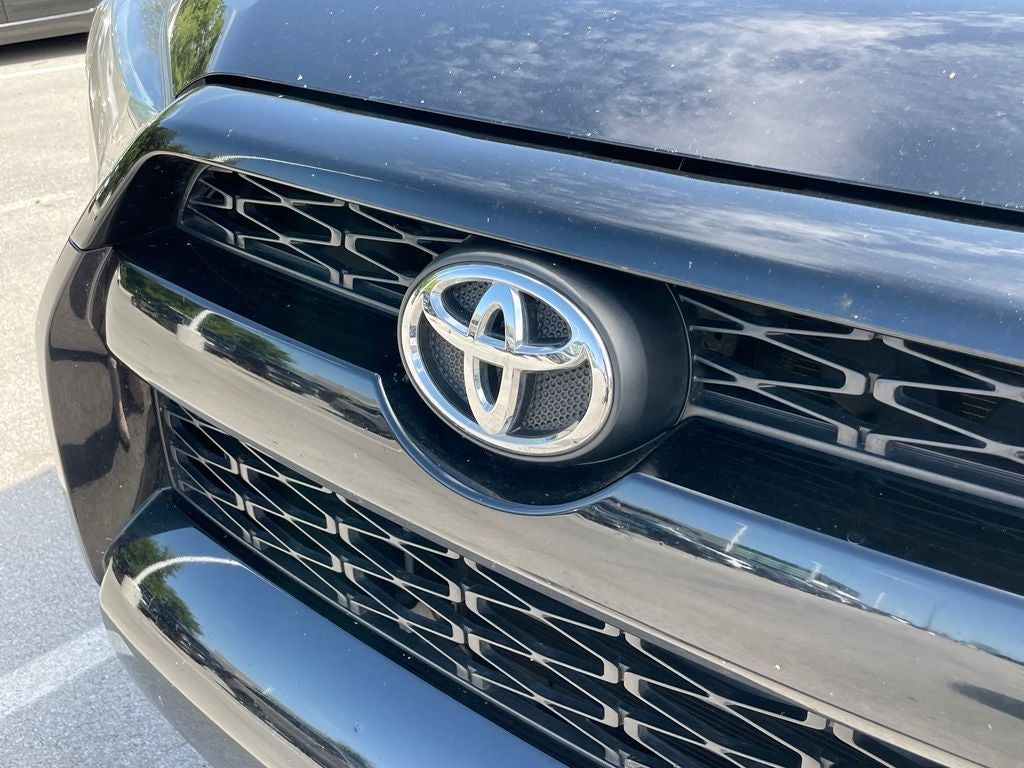 2018 Toyota 4Runner SR5 Premium - 1 OWNER / CLEAN CARFAX