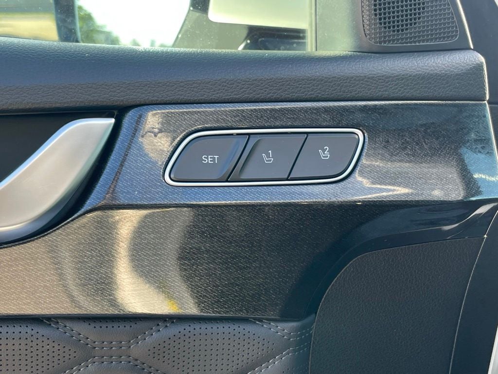 2022 Hyundai PALISADE Calligraphy - NAPPA LEATHER / HEAD-UP DISPLAY