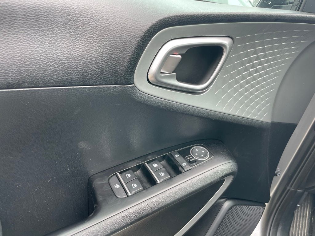 2024 Kia Soul LX - KIA CERTIFIED / BLIND SPOT MONITOR