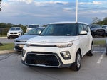 2022 Kia Soul LX - 35 MPG / APPLE CARPLAY