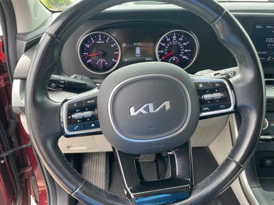 2022 Kia Carnival LXS - REMOVABLE 2ND ROW / POWER SLIDING DOORS