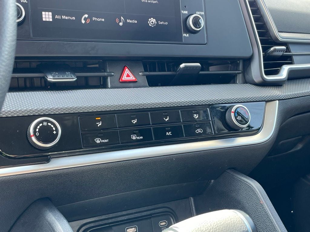 2024 Kia Sportage LX KIA CERTIFIED / HEATED SEATS