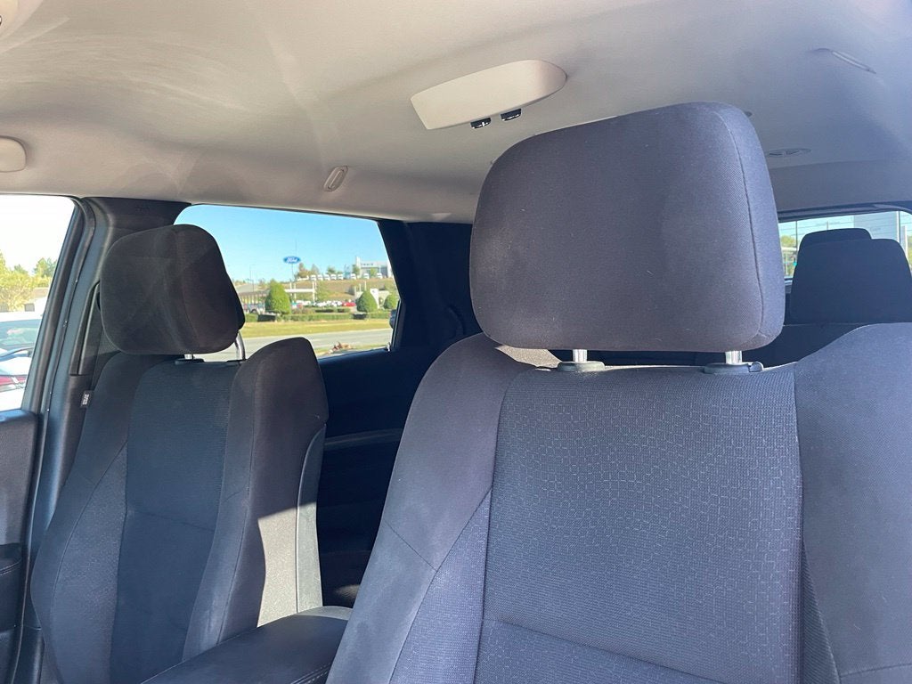 2013 Dodge Durango SXT One Owner, Clean CarFax, Third Row Seat