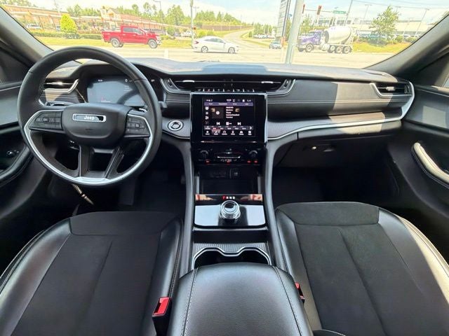 2024 Jeep Grand Cherokee Altitude