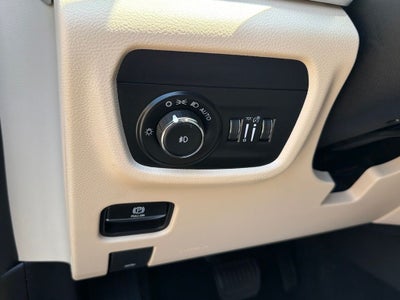 2023 Jeep Grand Cherokee Limited CARFAX 1-OWNER