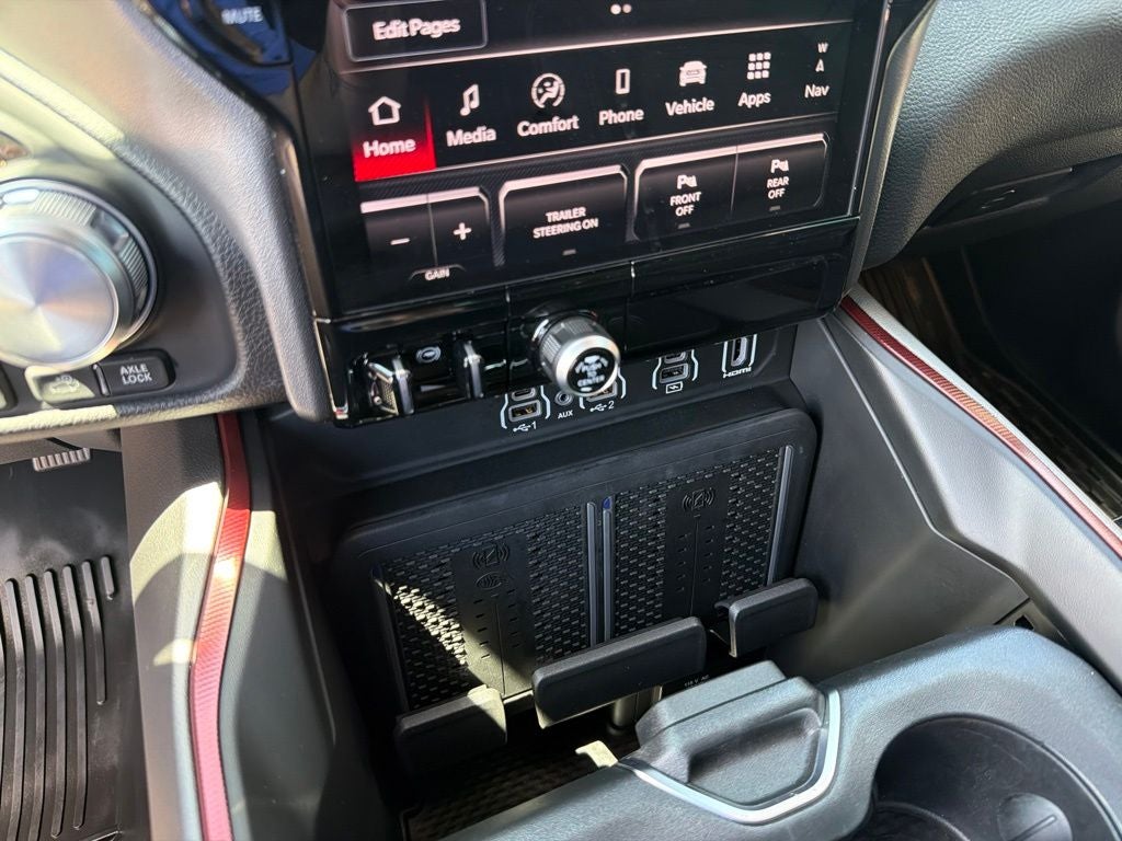 2026 RAM 1500 Rebel Bucket Seats, Tech Pkg, Pano Roof, Rebel Level 2