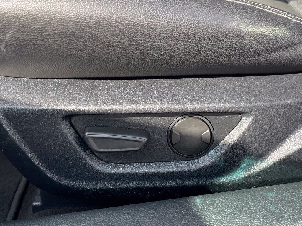 2021 Ford Mustang GT Premium Clean CarFax, Leather